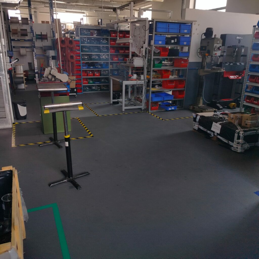 Hala produkcyjna, Hiszpania